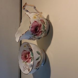 Aynsley Cream and Sugar